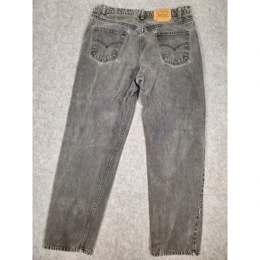 VINTAGE Levi's 550 Orange Tab Jeans Fits 36x31 Mens Black Relaxed Fit 90s Faded